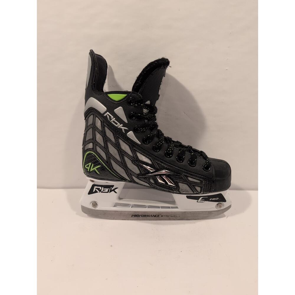 Reebok 4k Junior Ice Skates Size 2.0 D Width